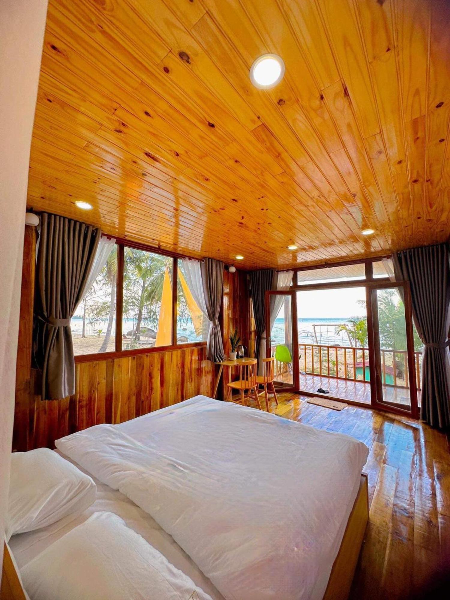 Bai Thom Retreat Casa de hóspedes Duong Dong Exterior foto